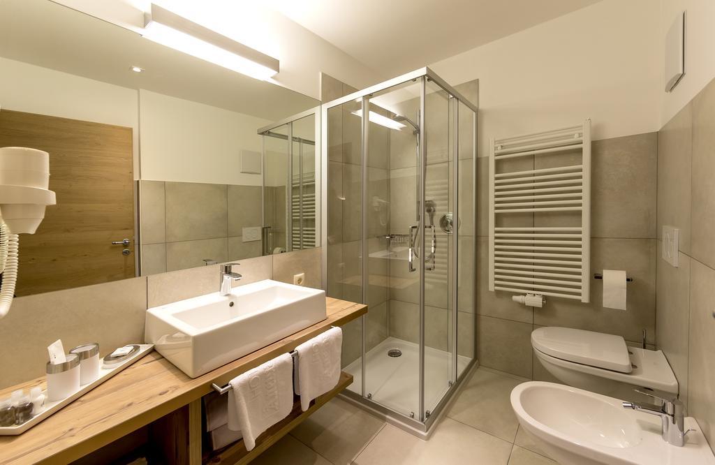 Hotel Anewandter Брунико Стая снимка