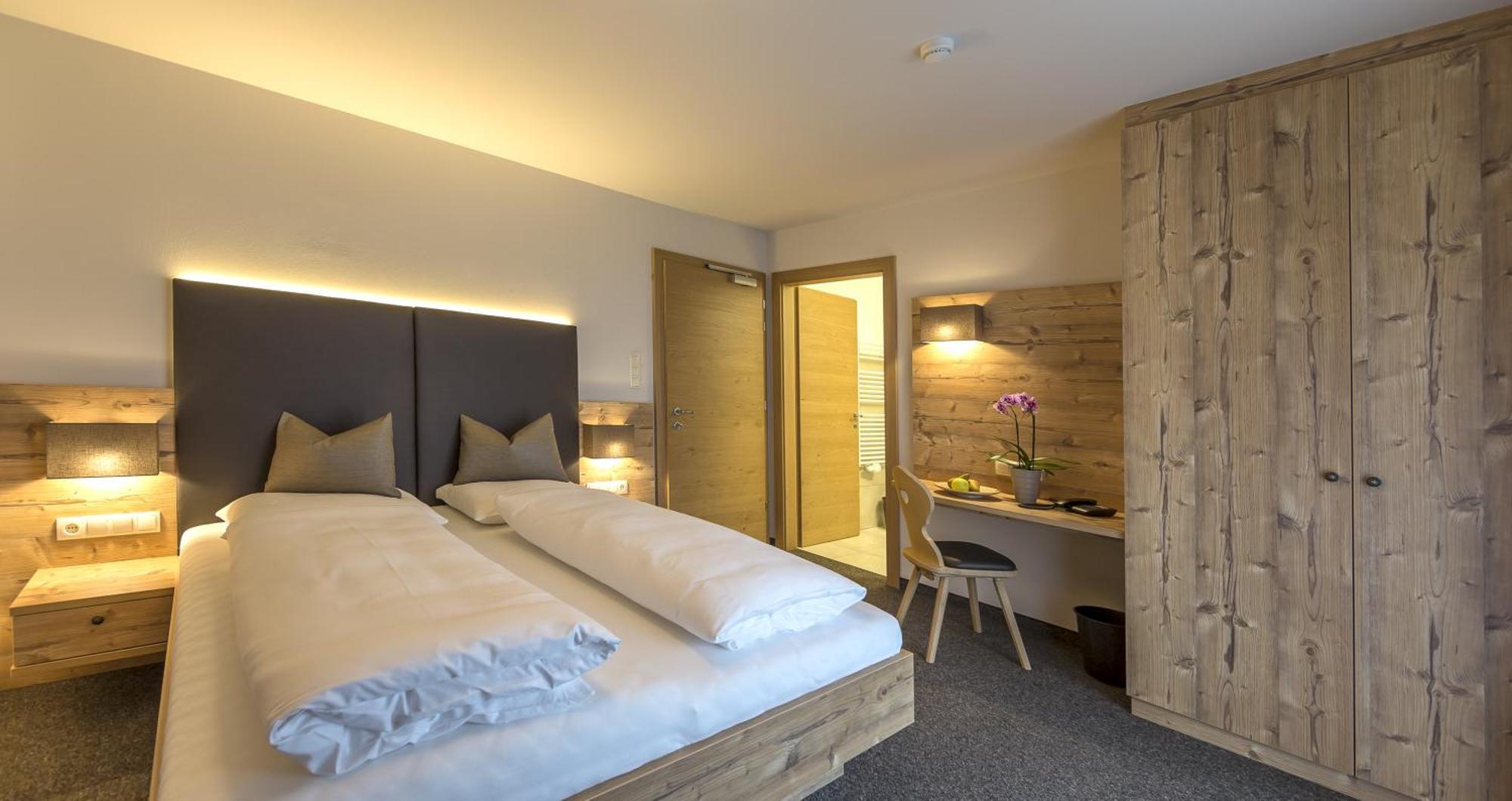 Hotel Anewandter Брунико Стая снимка
