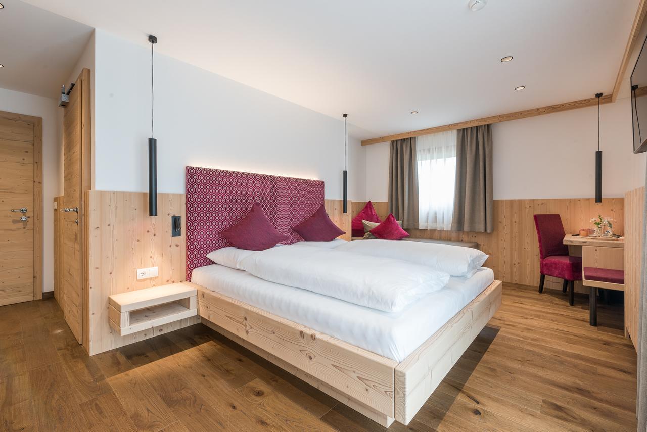 Hotel Anewandter Брунико Екстериор снимка