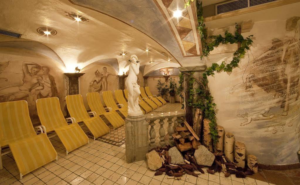 Hotel Anewandter Брунико Екстериор снимка
